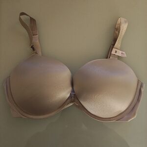 Victoria's Secret Light Beige Push Up Bra